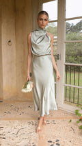 Sleeveless Halter Neck Dress Summer Fashion Temperament Evening Dresses for Women Clothing